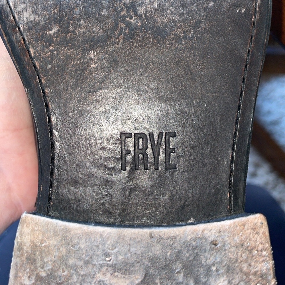 FRYE JAYDEN BUTTON TALL BLACK LEATHER/SUEDE SIZE 6.5 - Picture 10 of 12